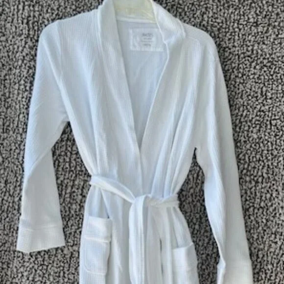 GILLIGAN & OMALLEY White Cotton Bath Robe - Picture 1 of 7